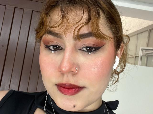 AdelaTaylor - Live porn &amp; sex cam - 28145150