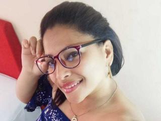 Ver la ficha detallada de RoxaneMilf