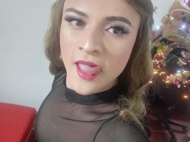 CattaSmithTs - Live porn &amp; sex cam - 28148087