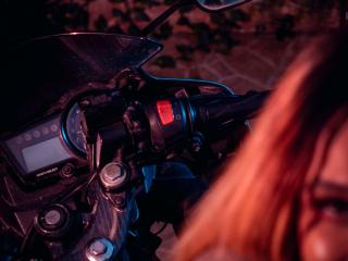 Ver la ficha detallada de AzhunaStar