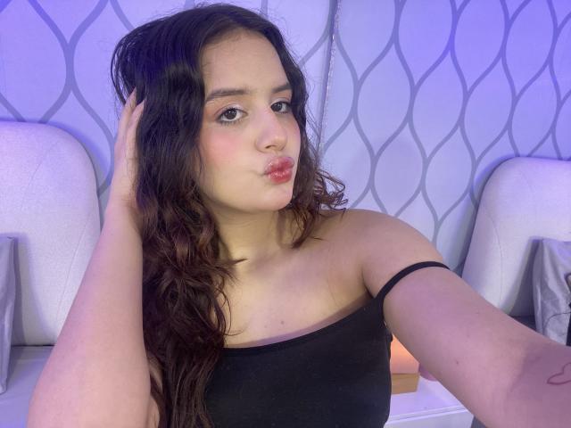 KylieLumi - Live porn &amp; sex cam - 28149101