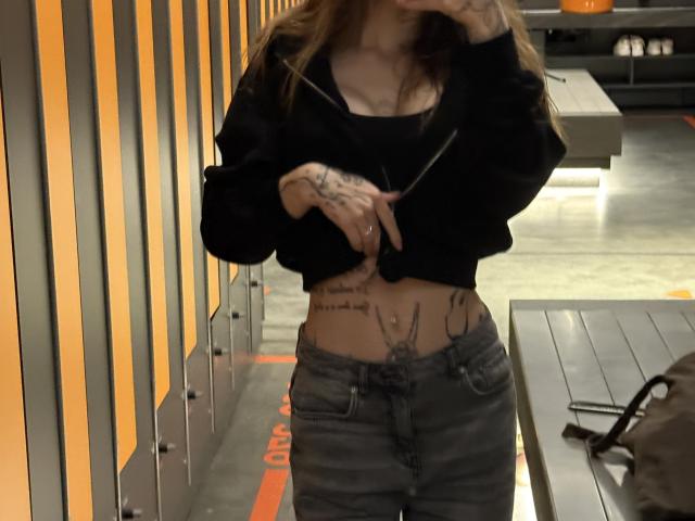 SensualMila - Live porn &amp; sex cam - 28149155