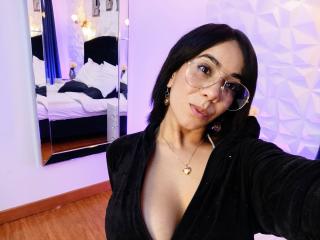 См. подробные сведения о модели IvonnyJackson