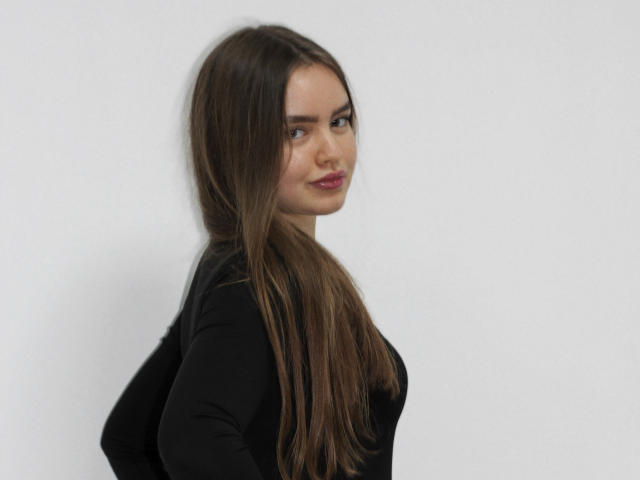 MiaCalhoun - Porno na żywo i seks kamera - 28150973