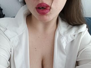 Yulianiya - Live porn &amp; sex cam - 28151807