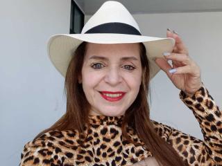 См. подробные сведения о модели SamantaMature69