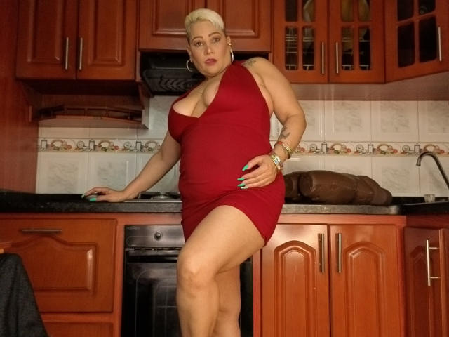 GianellaCox - Live sex cam - 28153235