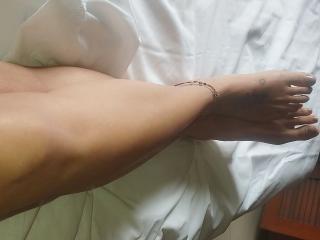 См. подробные сведения о модели LailaCastillo