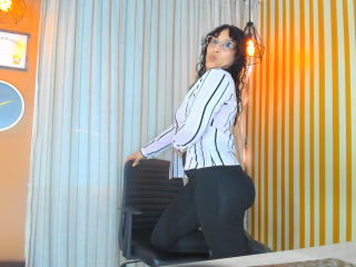 JenniZeller - Live porn &amp; sex cam - 28153415