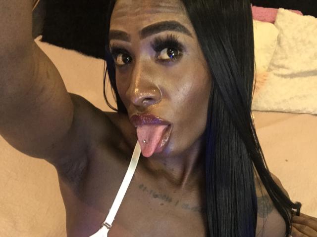 SamaraaJackson69 - Live sex cam - 28153709