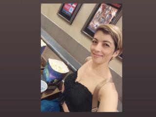 ChanelJolie - Live porn &amp; sex cam - 28153724