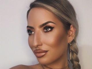 См. подробные сведения о модели MeganeBlaze