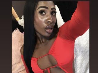 См. подробные сведения о модели SamaraaJackson69