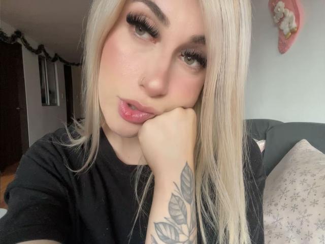 SammyViolet - Live porn &amp; sex cam - 28158065