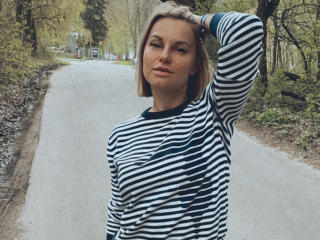 BelleLisaG - Live sex cam - 28160063