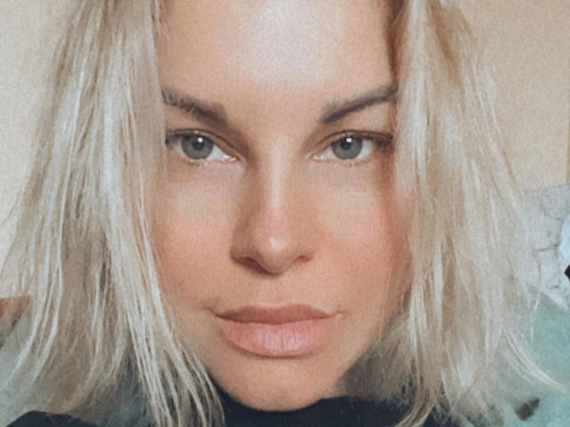 BelleLisaG - Élő pornó és szexkamera - 28160120