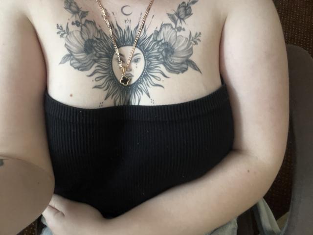 DiLaria - Live sex cam - 28161428