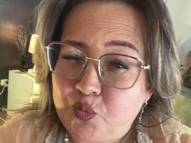 CurvyRosse - Camera khiêu dâm &amp; quyến rũ trực tiếp - 28163336