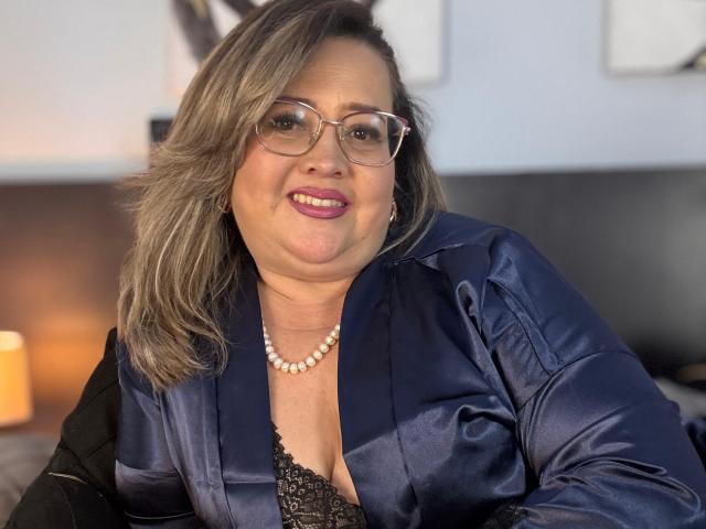 CurvyRosse - Live porno og sexkamera - 28163348