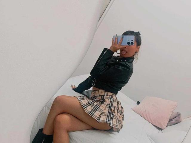 VannesaSaenz - Live porn &amp; sex cam - 28167188