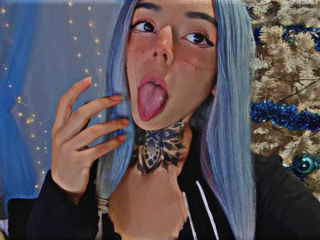 LannieGonzales - Live porn &amp; sex cam - 28167977