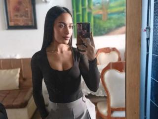 NicolleGlory - Live porn &amp; sex cam - 28168499