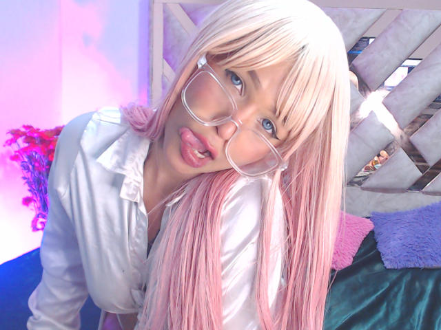 LuluDeVine - Live porn &amp; sex cam - 28168718