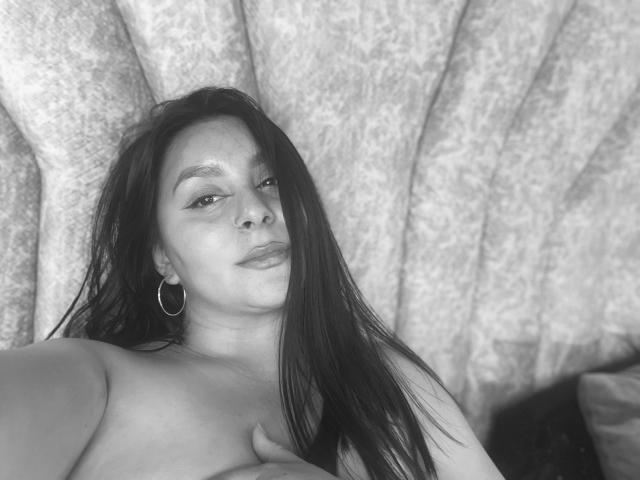 EmaJames - Live sex cam - 28168907