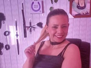 KathaleyaGrayyAss - Live sex cam - 28169723