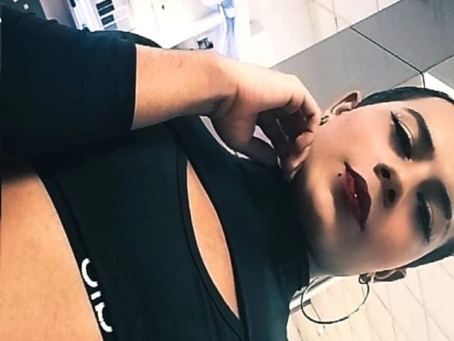 SussanCrinners - Live porn &amp; sex cam - 28170377