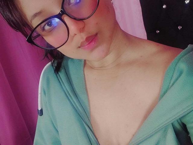 AzulMoon - Live porn &amp; sex cam - 28170488