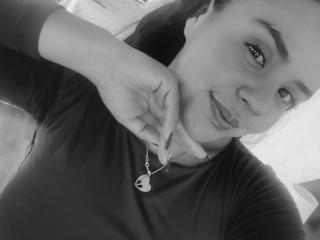 ArielleWilde - сексуальная веб-камера в реальном времени - 28172660