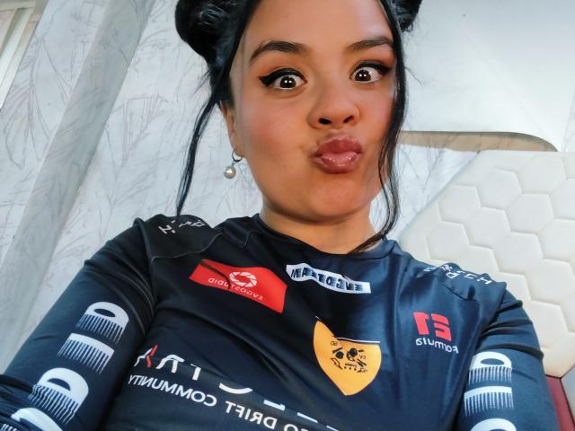 ArielleWilde - ライブポルノ&amp;セックスカム - 28172687