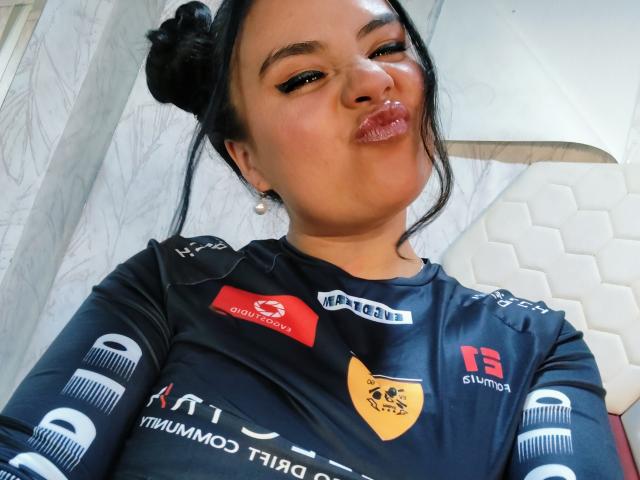 ArielleWilde - Live porn &amp; sex cam - 28172696