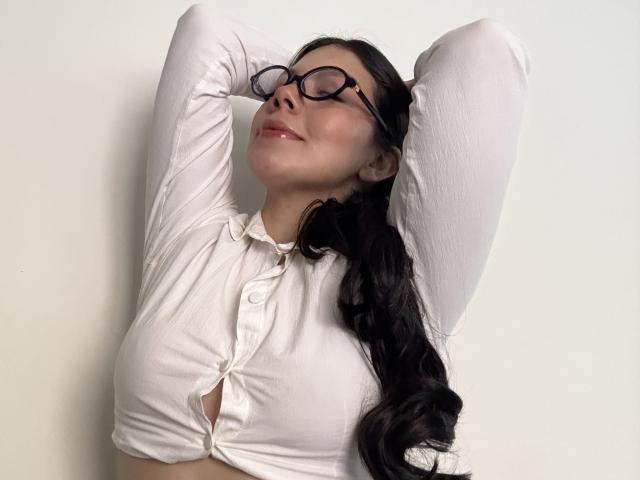 KhatySaenz - сексуальная веб-камера в реальном времени - 28173140