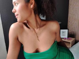 AriaVega - Live porn &amp; sex cam - 28173455