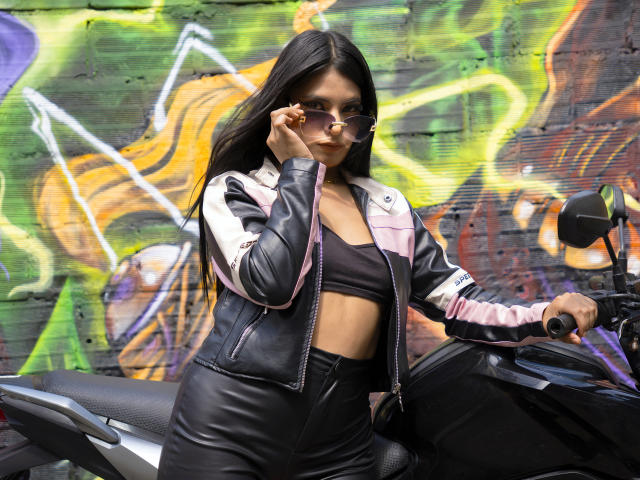 JulietaRizzo - сексуальная веб-камера в реальном времени - 28175738