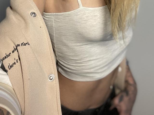DaneeSoHot - Sexe cam en vivo - 28176218