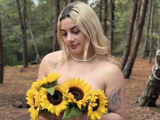 AtheneaRossi - Live porn &amp; sex cam - 28177856