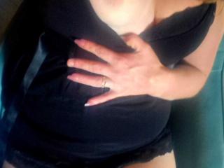 Prikaži popoln profil modela DevilsAngel