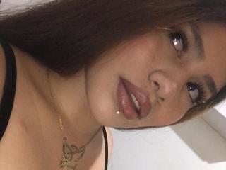 SaraaLips - Live porn &amp; sex cam - 28178684