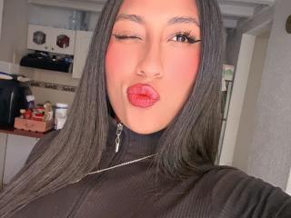 Prikaži popoln profil modela ElaStone