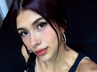 DanikaSerov - Live porn &amp; sex cam - 28181504