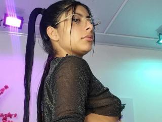 Prikaži popoln profil modela LeiaLaurent