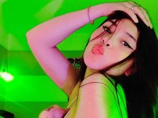 Prikaži popoln profil modela LiaRoseHot