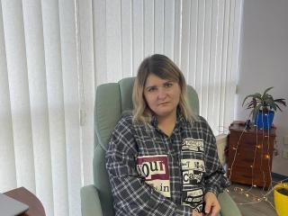 Prikaži popoln profil modela MinistraX