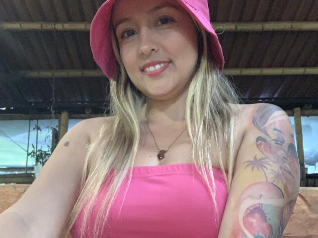 SaritaCaramelo - Live porn &amp; sex cam - 28189019