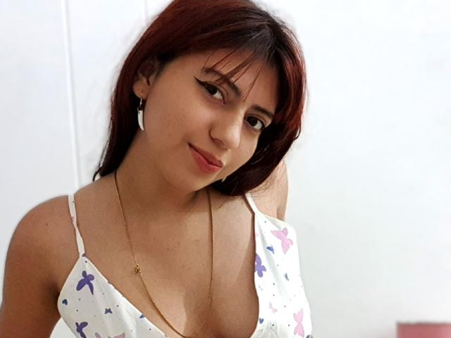 BrendaBluee - Live porn &amp; sex cam - 28192004