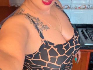 GianellaCox - Live porn &amp; sex cam - 28193162