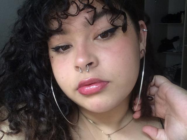 YulyBoly - Live sex cam - 28194284